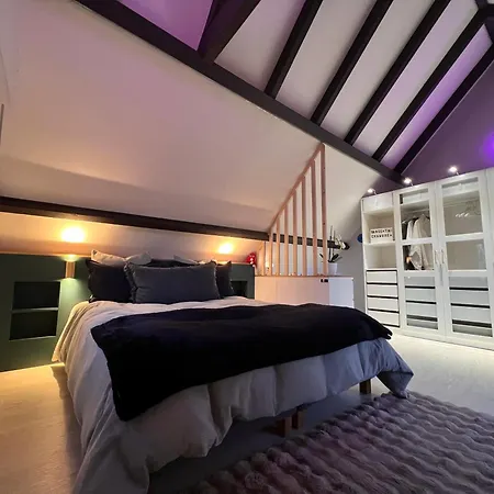 Belle Bord De Avec Piscine * Urville-Nacqueville