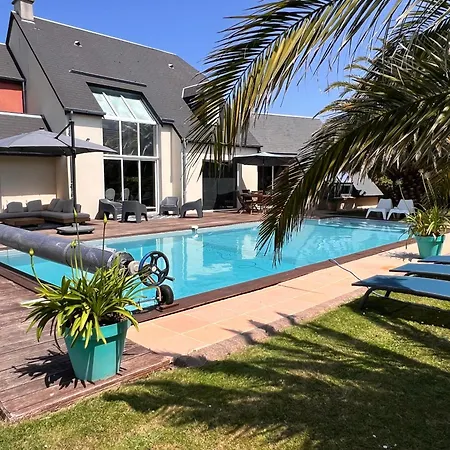 Villa Belle Bord De Avec Piscine Urville-Nacqueville