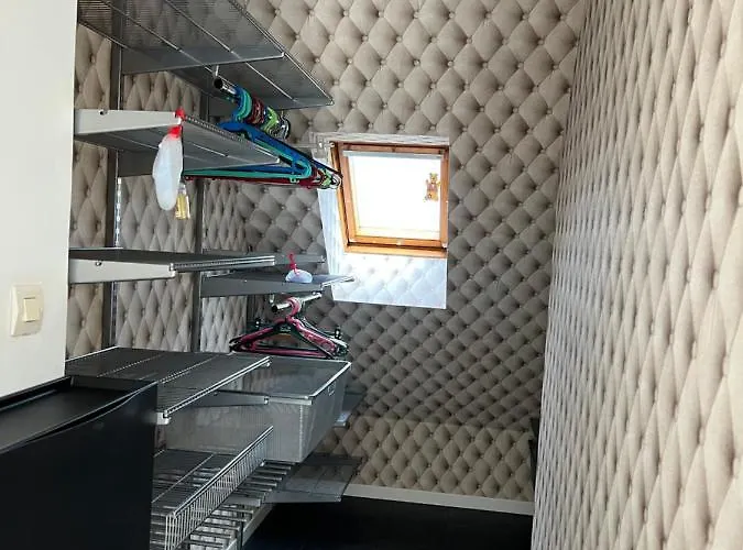 Belle Bord De Avec Piscine Villa *